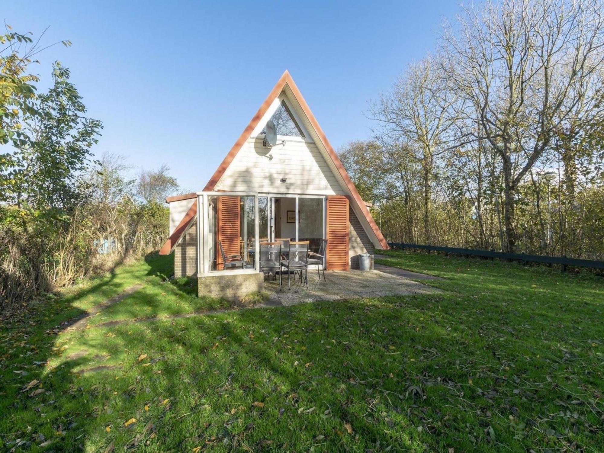 Alluring Home With Garden Калантсоог Екстериор снимка